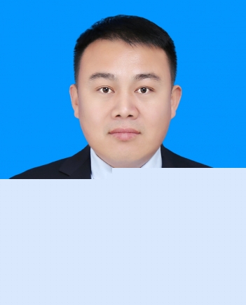 周月 董办秘书